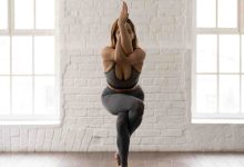 5 yoga poses to make your saggy breasts look firm