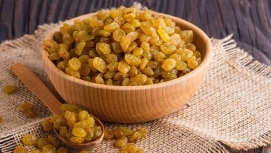 Know the supercool benefits of drinking raisin water in summer