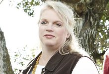 Sister Wives039 Janelle Brown shares health tips as she shows