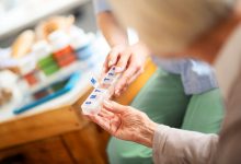 12 Behaviors That Trouble Alzheimers Caregivers