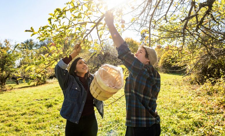 The right way to Change Up Your Exercise Routine for Fall 1 How to Change Up Your Workout Routine for Fall