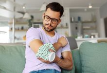 6 Ways to Soothe a Rheumatoid Arthritis Flare