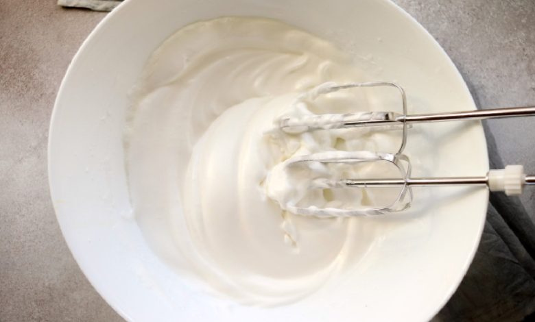 Heavy cream: Why is it not wholesome and wholesome substitutes 1 1699782147 Heavy cream Why is it not healthy and healthy substitutes