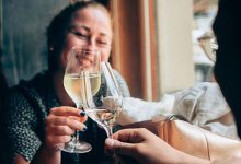 6 Ways to Enjoy Happy Hour When You Have Rosacea