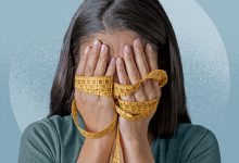 7 Ways to Manage Weight Gain or Loss From Depression