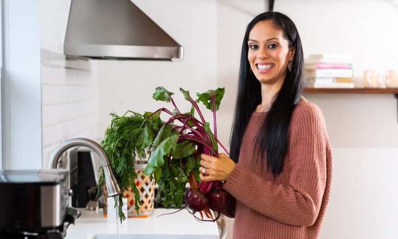 Plant-Primarily based Consuming for Most cancers Danger Discount Throughout the Holidays 1 Plant Based Eating for Cancer Risk Reduction During the Holidays