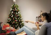 1703226236 Christmas holiday movies can make you sad Heres why